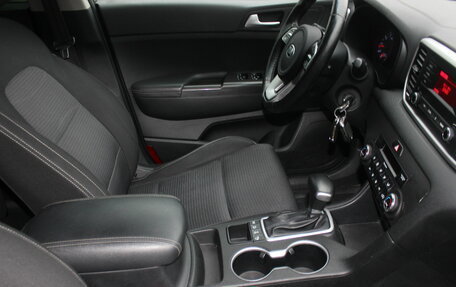 KIA Sportage IV рестайлинг, 2018 год, 2 097 000 рублей, 15 фотография