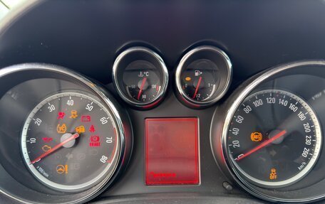 Opel Astra J, 2011 год, 950 000 рублей, 6 фотография