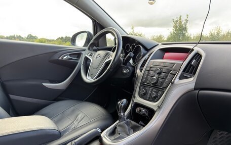 Opel Astra J, 2011 год, 950 000 рублей, 12 фотография