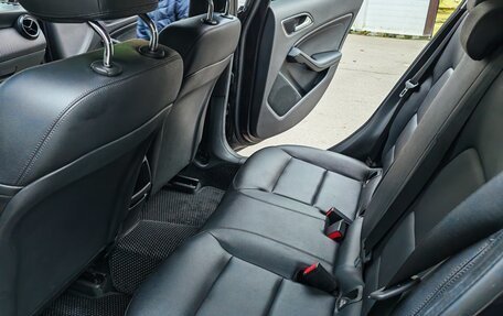 Mercedes-Benz GLA, 2014 год, 1 730 000 рублей, 5 фотография