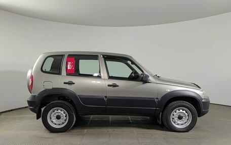 Chevrolet Niva I рестайлинг, 2019 год, 680 000 рублей, 5 фотография