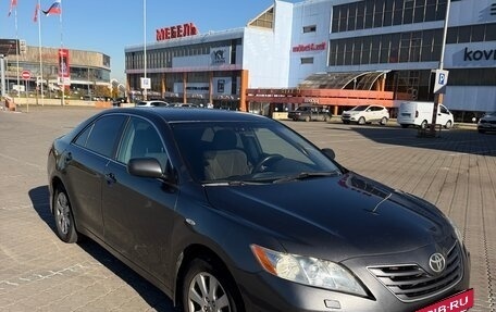 Toyota Camry, 2008 год, 760 000 рублей, 2 фотография