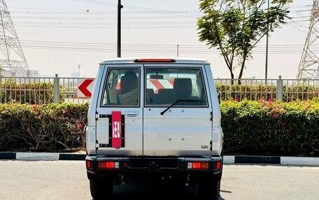 Toyota Land Cruiser 70, 2026 год, 12 314 000 рублей, 6 фотография