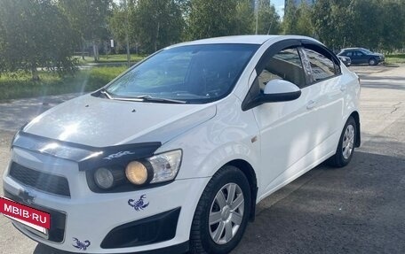 Chevrolet Aveo III, 2012 год, 650 000 рублей, 2 фотография