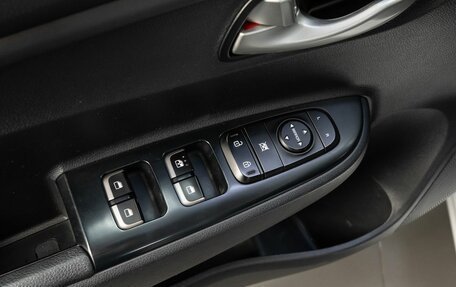 KIA Rio IV, 2021 год, 1 369 000 рублей, 12 фотография