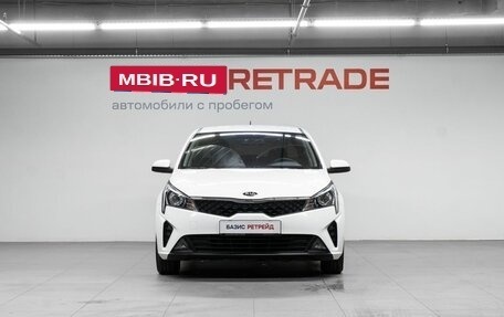 KIA Rio IV, 2021 год, 1 369 000 рублей, 3 фотография