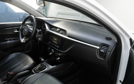 KIA Rio IV, 2021 год, 1 369 000 рублей, 16 фотография