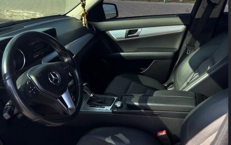 Mercedes-Benz C-Класс, 2011 год, 1 400 000 рублей, 6 фотография