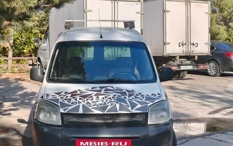Peugeot Partner II рестайлинг 2, 2005 год, 390 000 рублей, 2 фотография