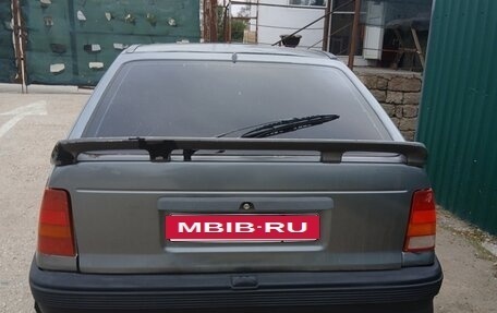 Opel Kadett E рестайлинг, 1988 год, 95 000 рублей, 3 фотография
