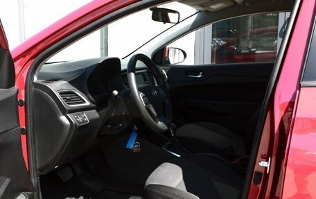 Hyundai Solaris II рестайлинг, 2017 год, 1 280 000 рублей, 13 фотография
