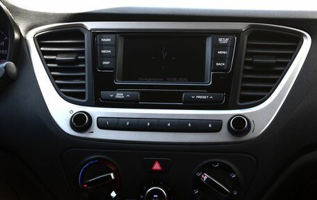 Hyundai Solaris II рестайлинг, 2017 год, 1 280 000 рублей, 19 фотография