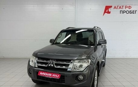 Mitsubishi Pajero IV рестайлинг 2, 2012 год, 2 120 000 рублей, 1 фотография