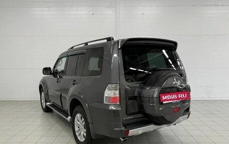 Mitsubishi Pajero IV рестайлинг 2, 2012 год, 2 120 000 рублей, 8 фотография