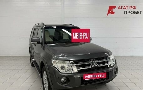 Mitsubishi Pajero IV рестайлинг 2, 2012 год, 2 120 000 рублей, 3 фотография