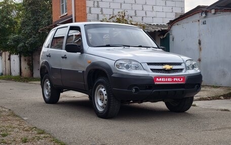 Chevrolet Niva I рестайлинг, 2010 год, 360 000 рублей, 1 фотография
