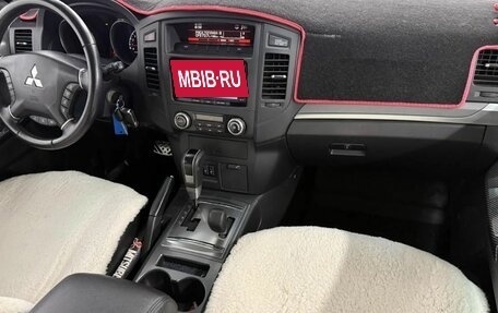 Mitsubishi Pajero IV рестайлинг 2, 2012 год, 2 120 000 рублей, 16 фотография