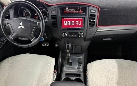 Mitsubishi Pajero IV рестайлинг 2, 2012 год, 2 120 000 рублей, 17 фотография