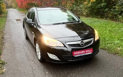 Opel Astra J, 2012 год, 720 000 рублей, 1 фотография
