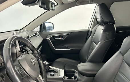Toyota RAV4, 2020 год, 3 560 000 рублей, 22 фотография