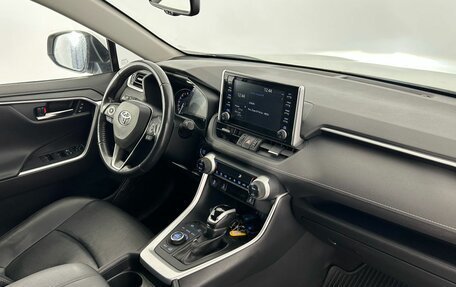 Toyota RAV4, 2020 год, 3 560 000 рублей, 20 фотография