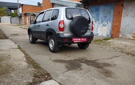 Chevrolet Niva I рестайлинг, 2010 год, 360 000 рублей, 4 фотография