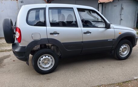 Chevrolet Niva I рестайлинг, 2010 год, 360 000 рублей, 14 фотография