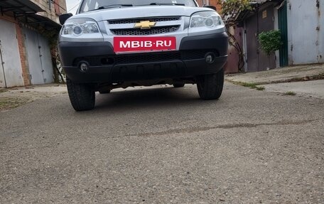 Chevrolet Niva I рестайлинг, 2010 год, 360 000 рублей, 18 фотография