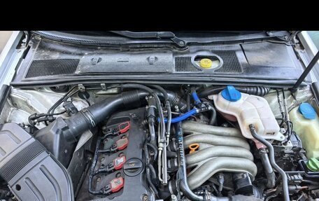 Audi A4, 2002 год, 435 000 рублей, 10 фотография