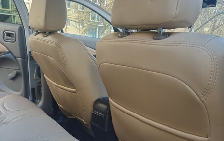 Nissan Almera, 2001 год, 350 000 рублей, 25 фотография