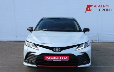 Toyota Camry, 2021 год, 2 350 000 рублей, 2 фотография