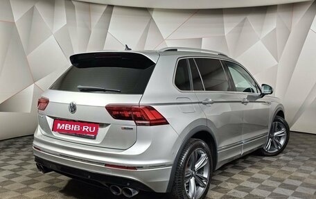 Volkswagen Tiguan II, 2018 год, 2 539 000 рублей, 2 фотография