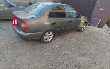 Hyundai Accent II, 2001 год, 360 000 рублей, 2 фотография