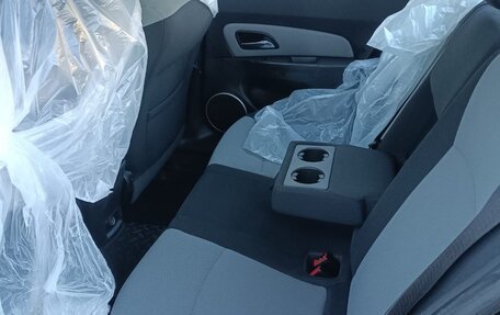 Chevrolet Cruze II, 2013 год, 670 000 рублей, 4 фотография