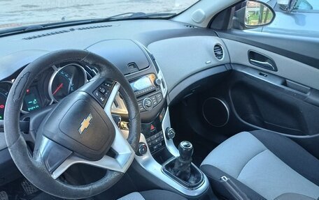 Chevrolet Cruze II, 2013 год, 670 000 рублей, 5 фотография