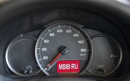 Toyota Vitz, 2013 год, 950 000 рублей, 18 фотография