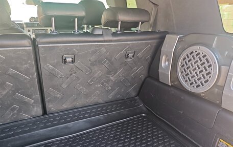 Toyota FJ Cruiser, 2007 год, 3 900 000 рублей, 16 фотография