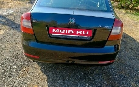 Skoda Octavia, 2011 год, 800 000 рублей, 2 фотография