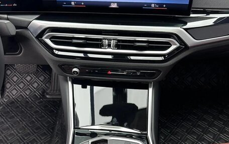 BMW 3 серия, 2022 год, 3 800 000 рублей, 11 фотография