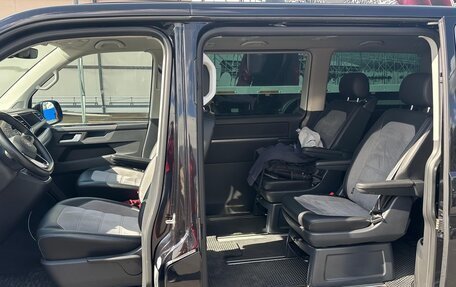 Volkswagen Multivan T6 рестайлинг, 2021 год, 7 100 000 рублей, 2 фотография