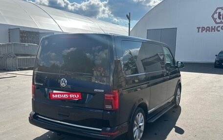 Volkswagen Multivan T6 рестайлинг, 2021 год, 7 100 000 рублей, 8 фотография