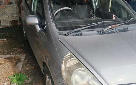 Honda Fit III, 2002 год, 320 000 рублей, 3 фотография