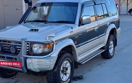 Mitsubishi Pajero III рестайлинг, 1995 год, 400 000 рублей, 3 фотография