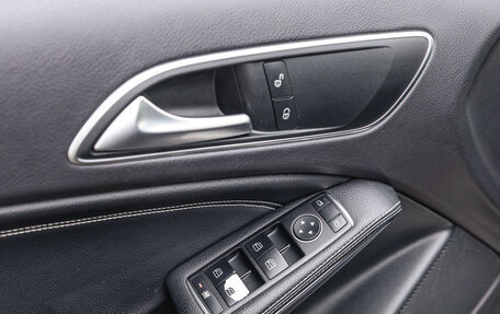 Mercedes-Benz A-Класс, 2015 год, 1 349 000 рублей, 7 фотография
