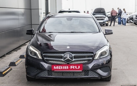 Mercedes-Benz A-Класс, 2015 год, 1 349 000 рублей, 2 фотография