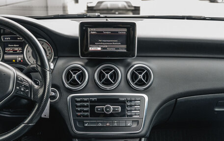 Mercedes-Benz A-Класс, 2015 год, 1 349 000 рублей, 14 фотография