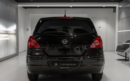 Nissan Tiida, 2011 год, 800 000 рублей, 6 фотография