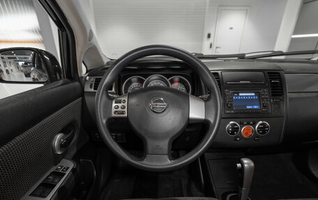 Nissan Tiida, 2011 год, 800 000 рублей, 10 фотография