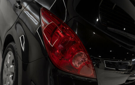 Nissan Tiida, 2011 год, 800 000 рублей, 18 фотография