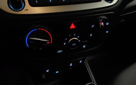 Hyundai Solaris II рестайлинг, 2019 год, 1 195 000 рублей, 15 фотография